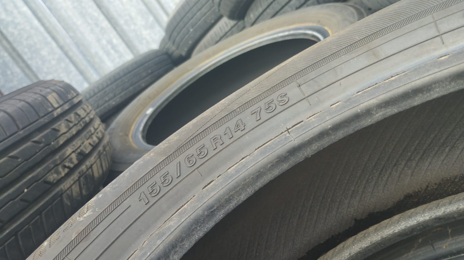 MIX ALL SIZE TIRES GOOD