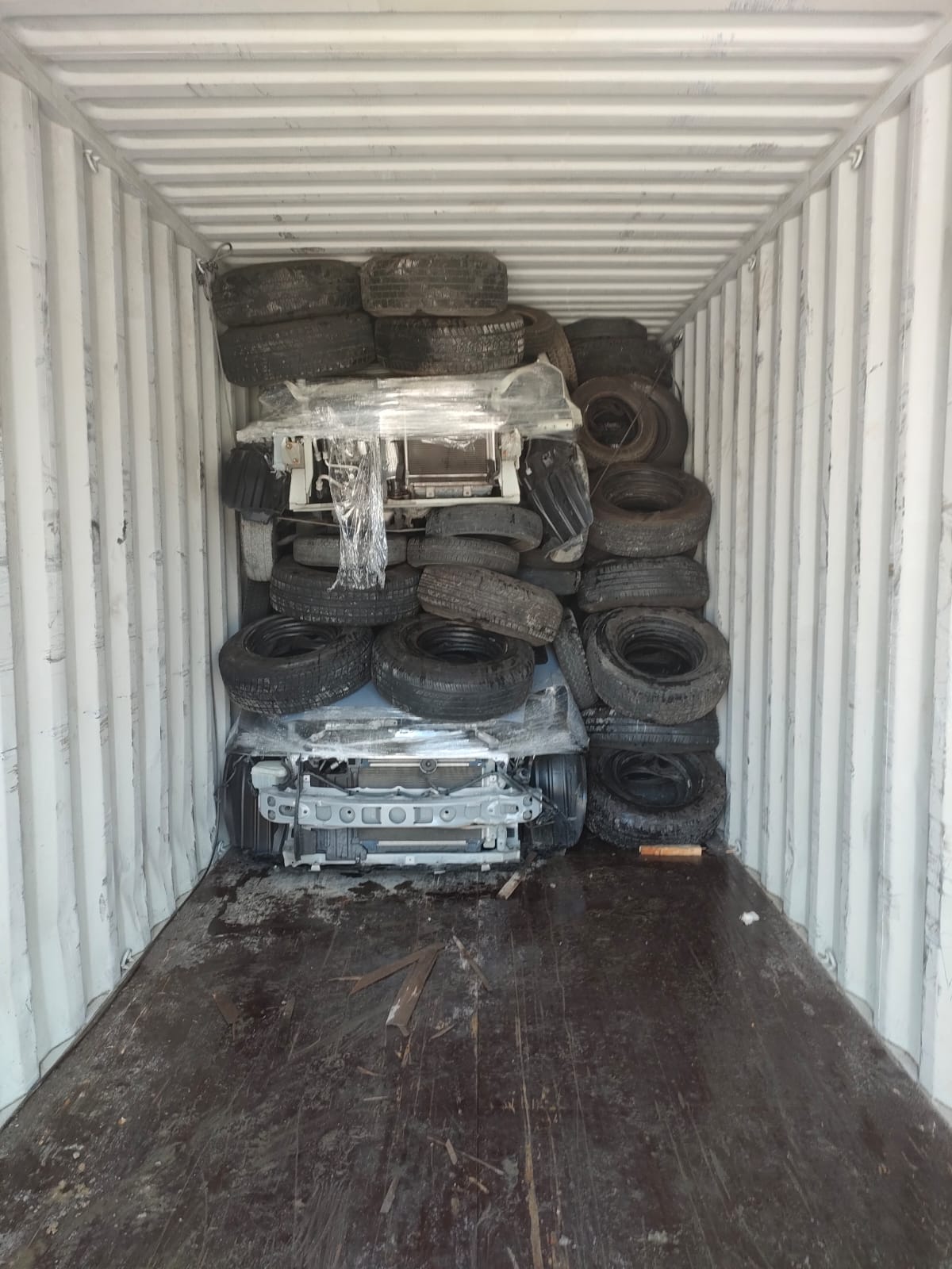 MIX ALL SIZE TIRES GOOD