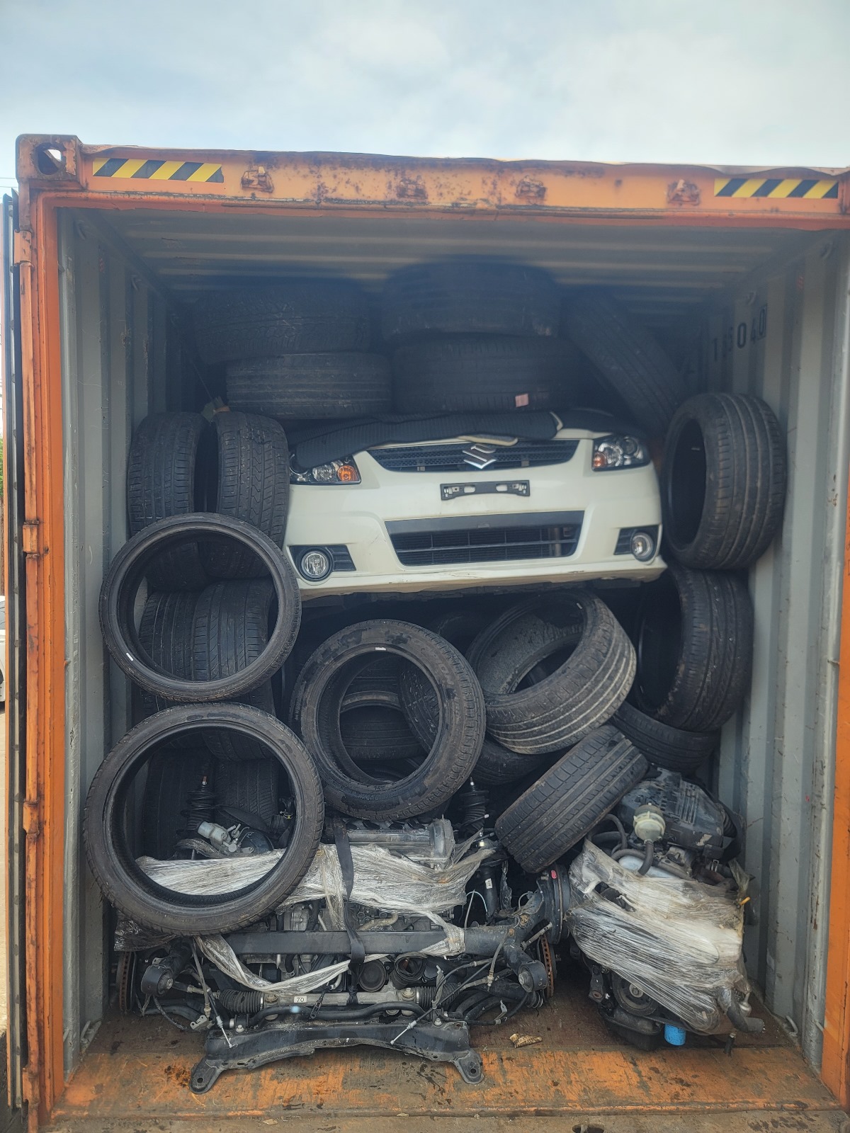 MIX ALL SIZE TIRES GOOD