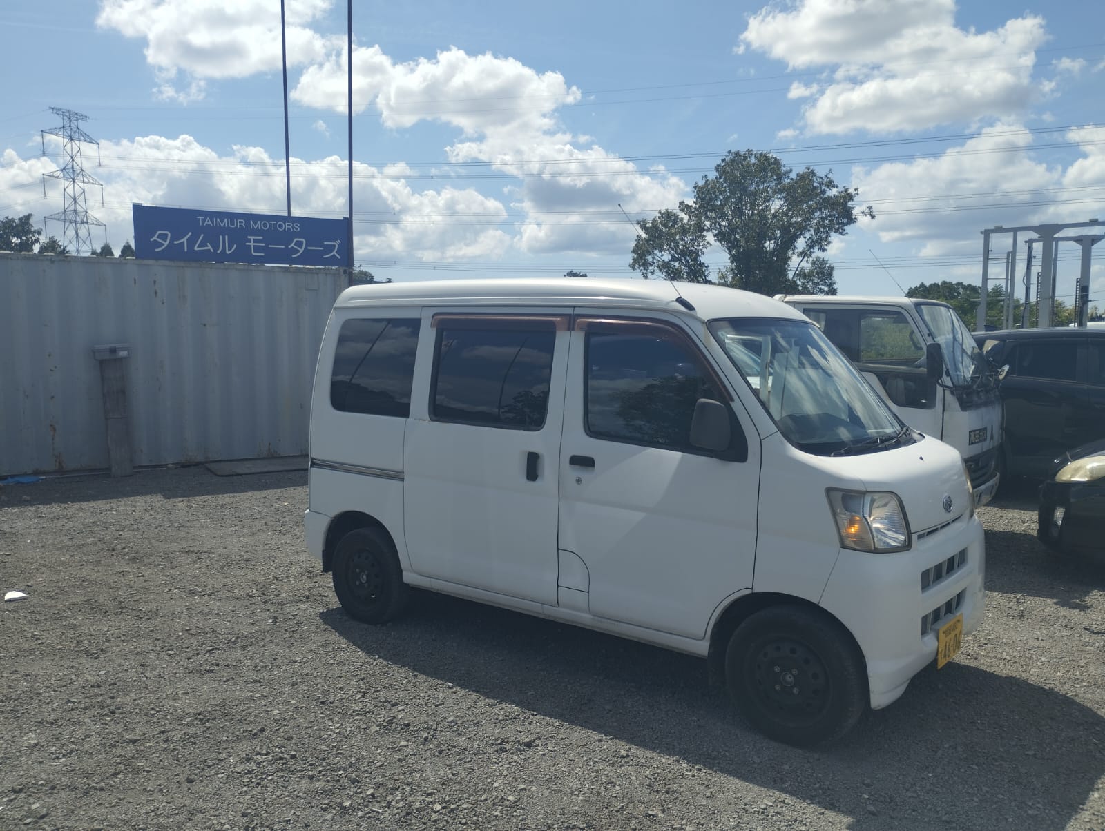 2005 DAIHATSU VAN WHITE PEARL