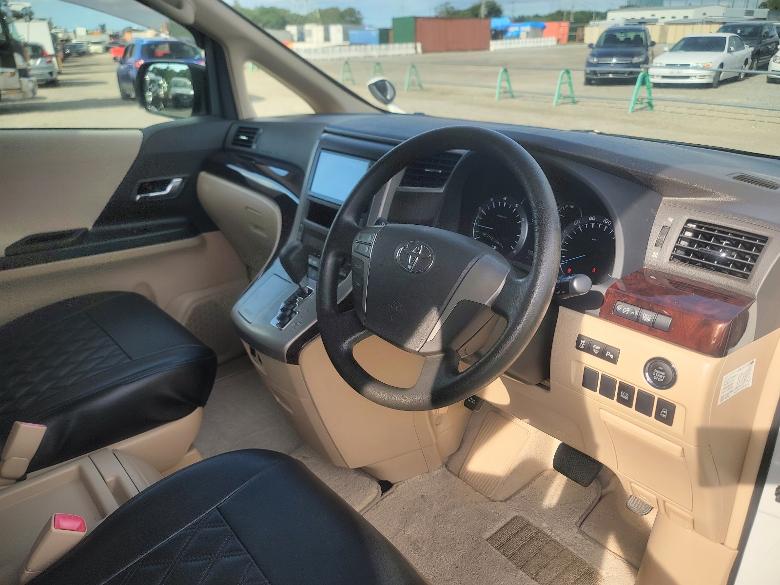 2013 TOYOTA ALPHARAD