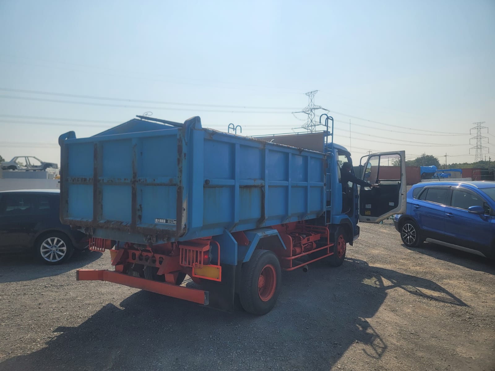 2002 Nissan Condor  Dumper