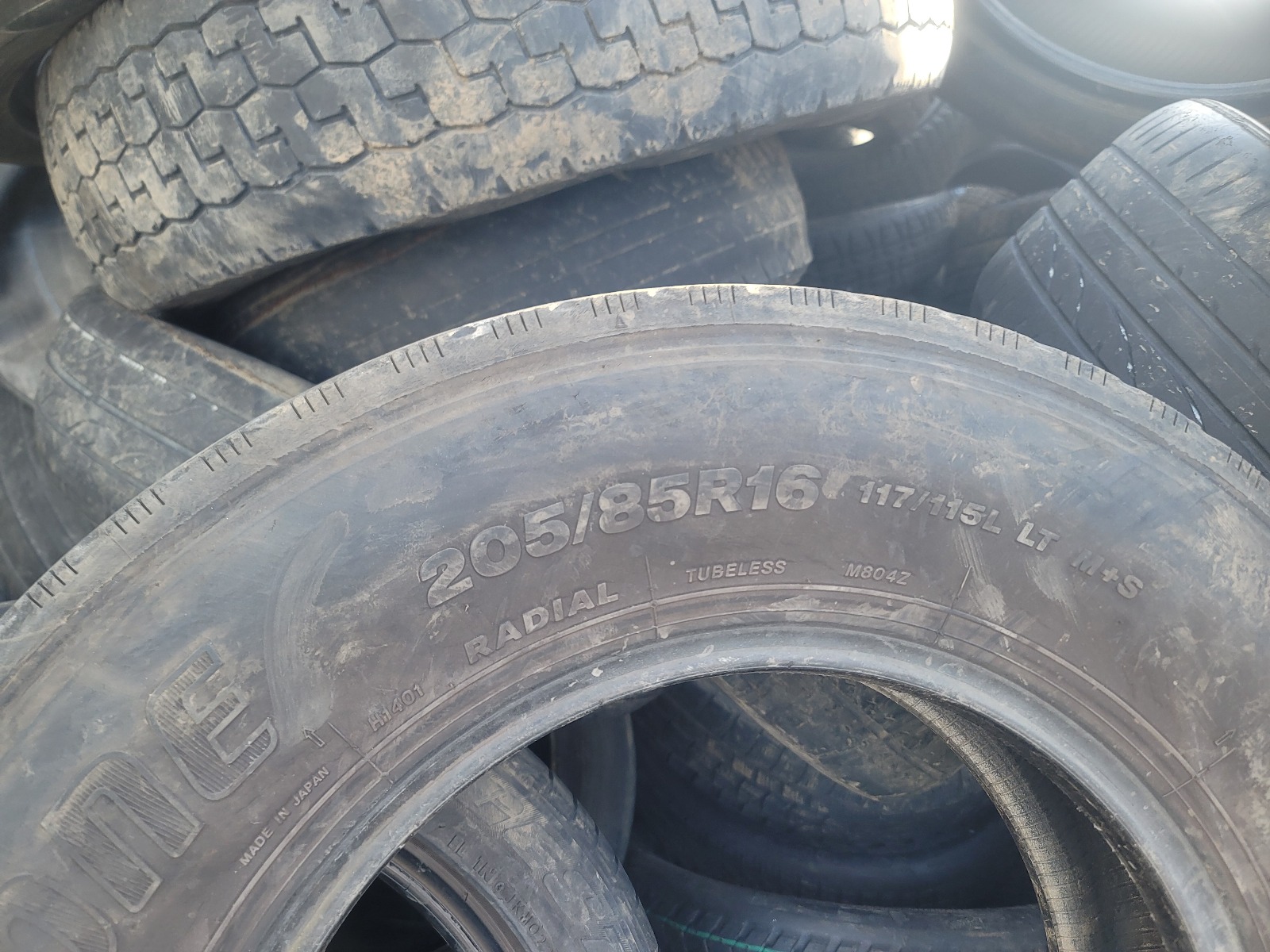 MIX ALL SIZE TIRES GOOD