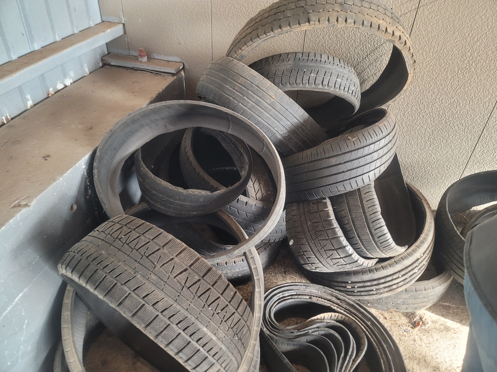 MIX ALL SIZE TIRES GOOD