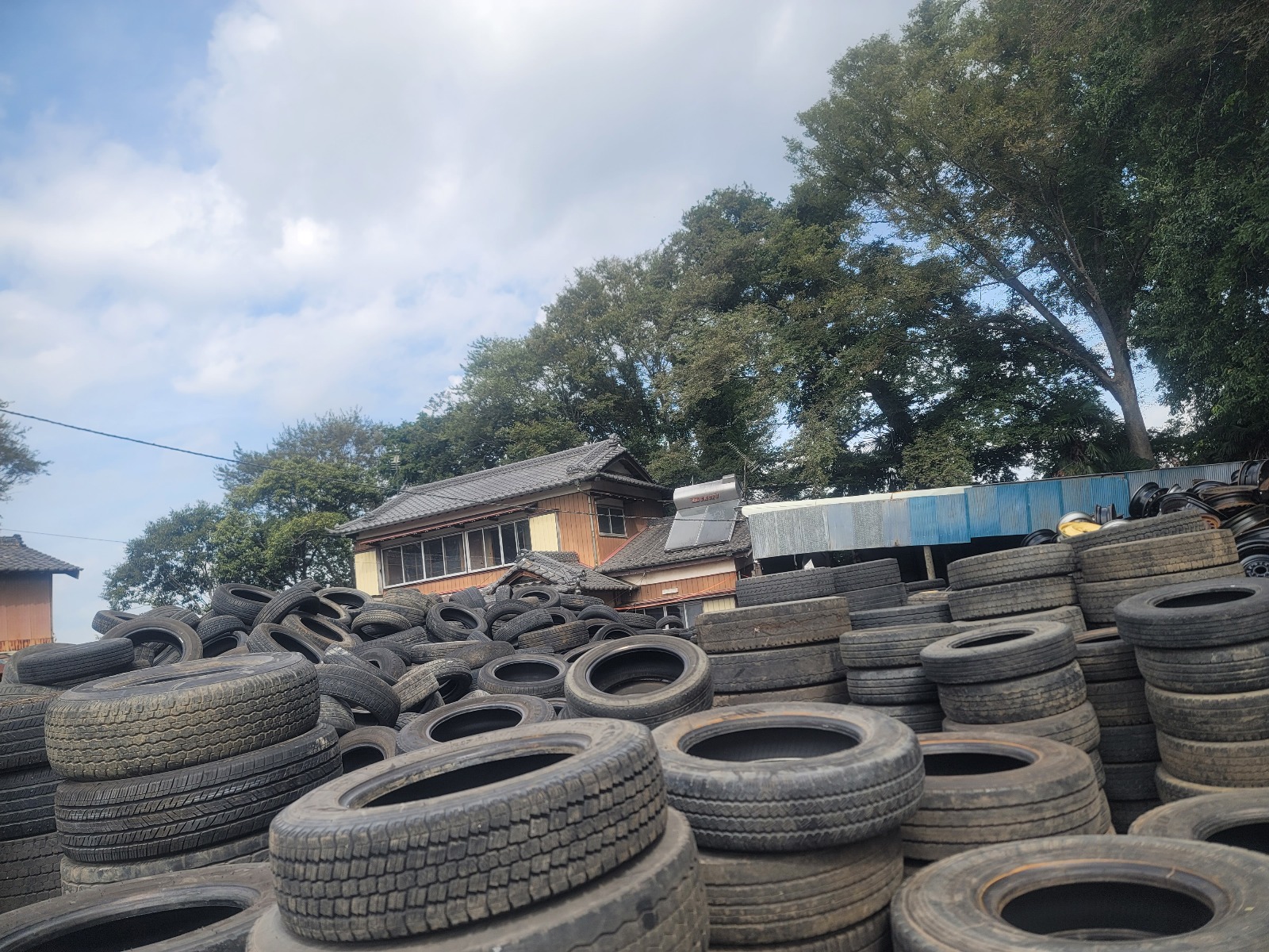 MIX ALL SIZE TIRES GOOD