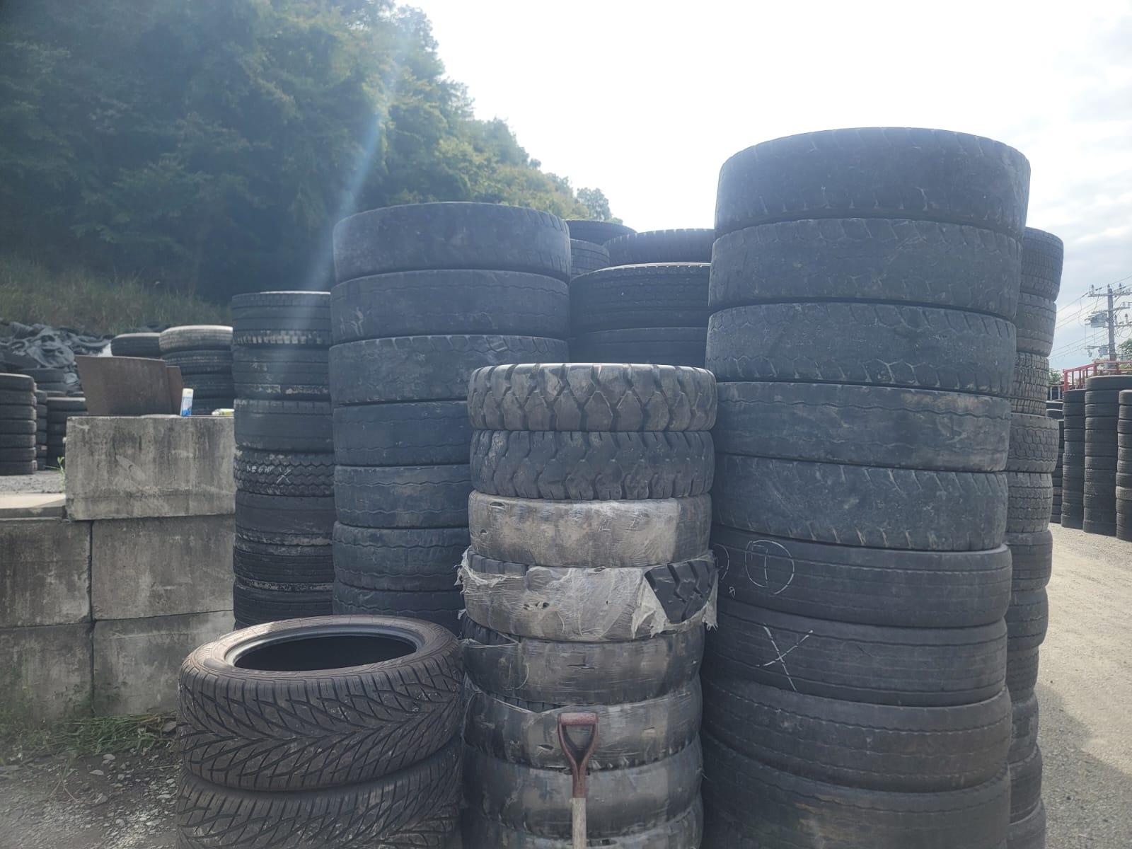 MIX ALL SIZE TIRES GOOD