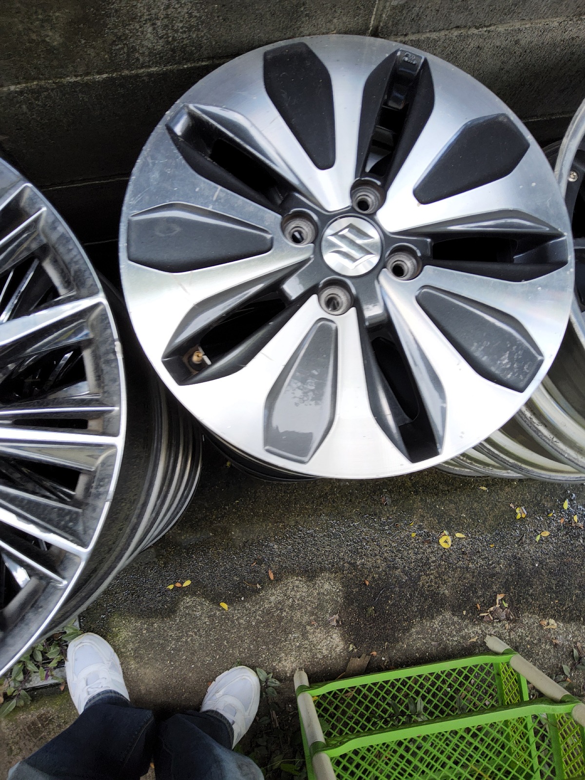 MIX ALL SIZE WHEELS GOOD