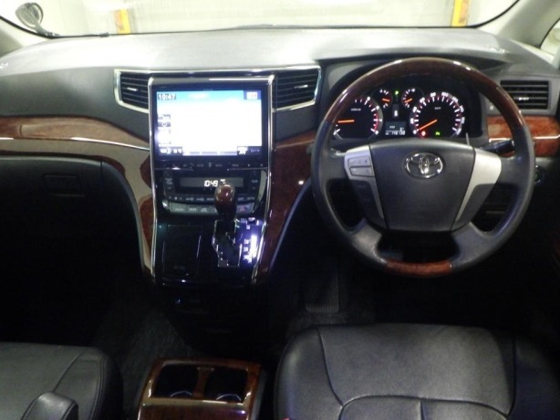 2010 Toyota Velfire