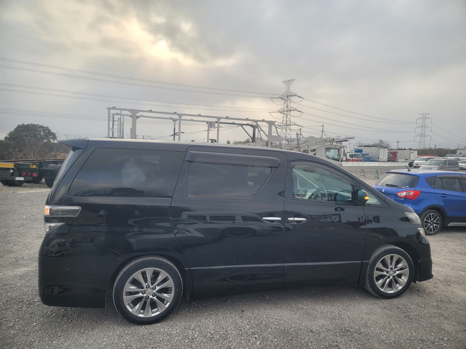 2010 Toyota Velfire