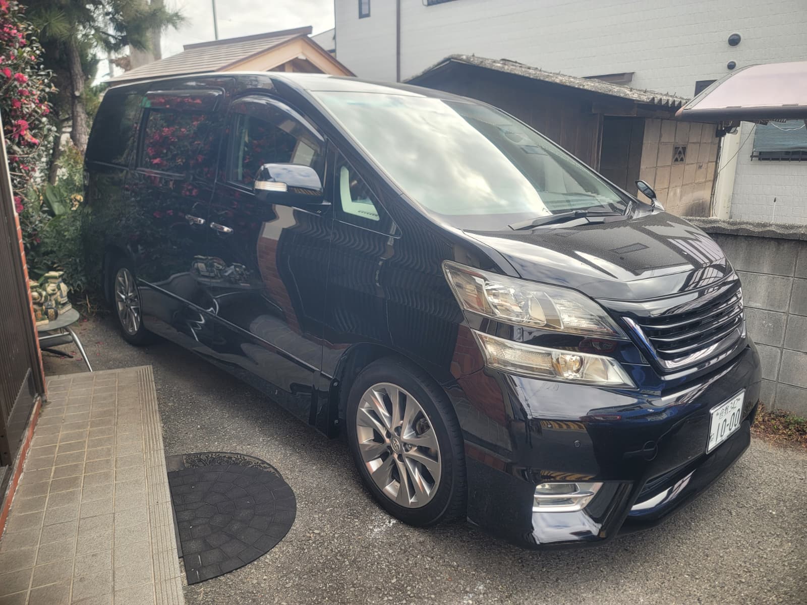 2010 Toyota Velfire