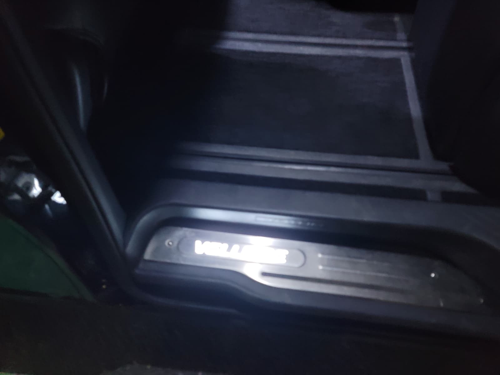 2010 Toyota Velfire