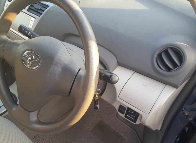 11-2010 TOYOTA BELTA