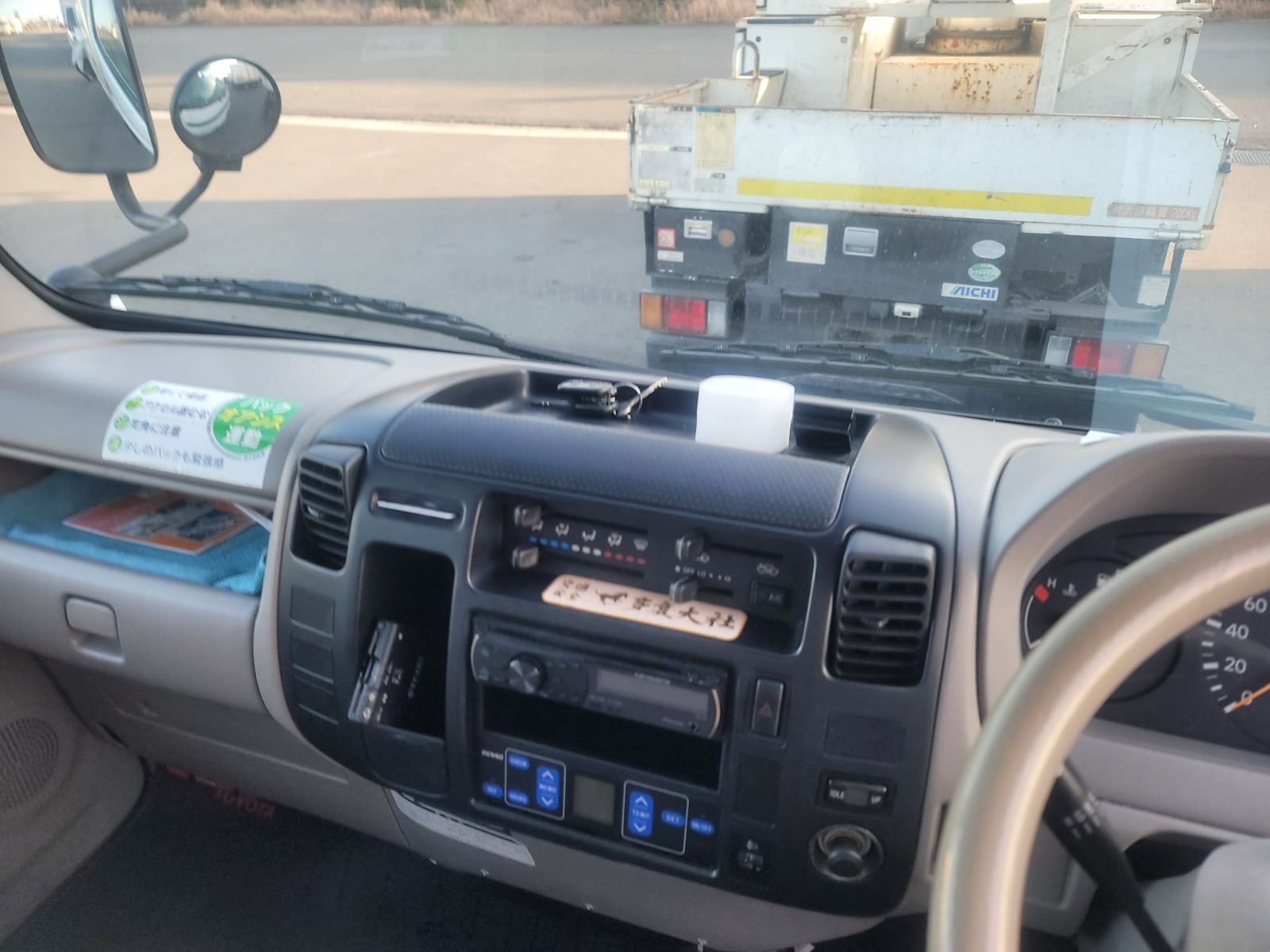 2-2010 TOYOTA TOWN-ACE FREEZER