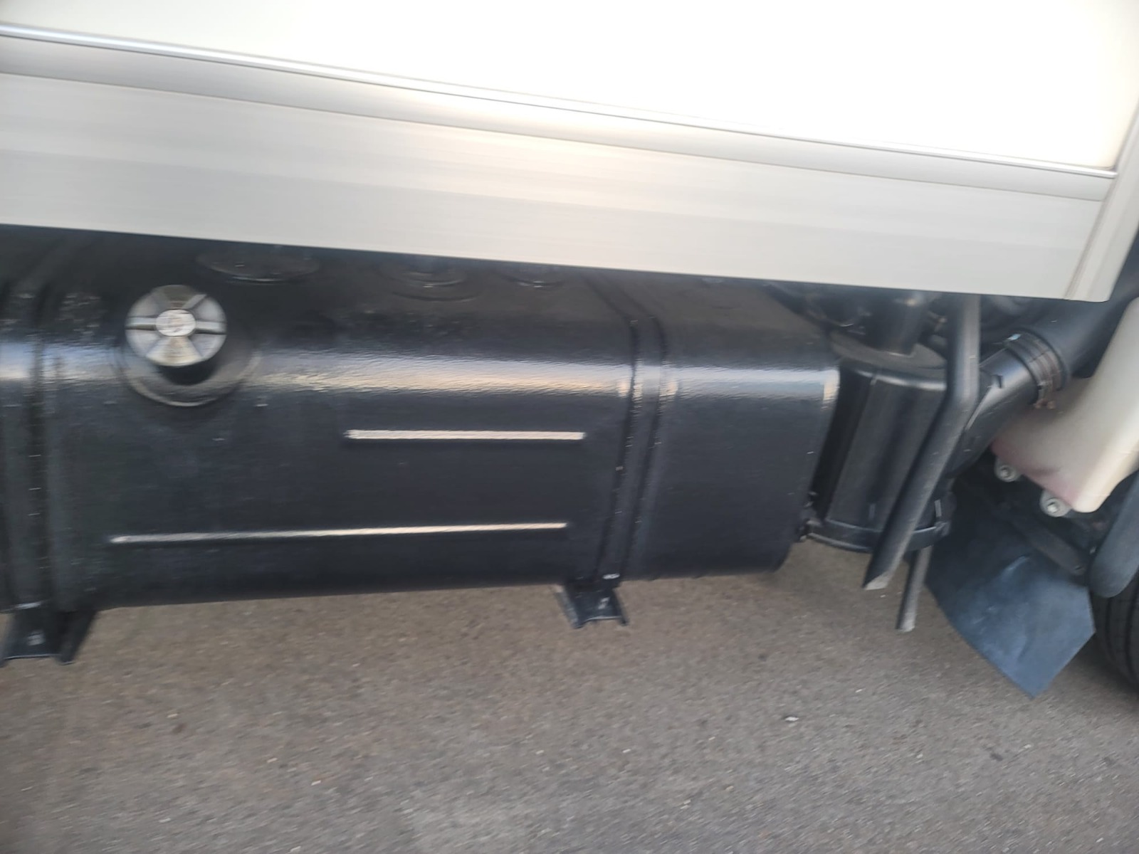 2-2010 TOYOTA TOWN-ACE FREEZER