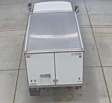 2-2010 TOYOTA TOWN-ACE FREEZER