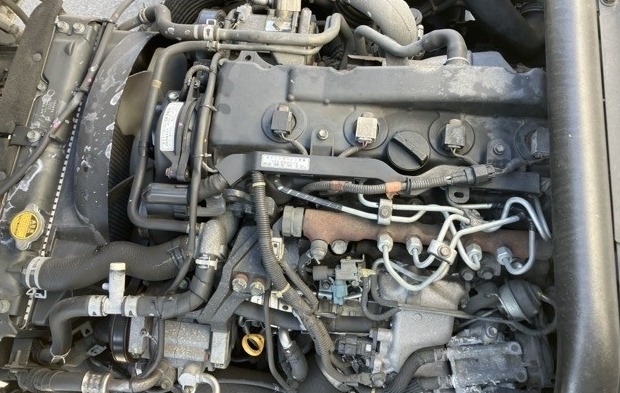 2-2010 TOYOTA TOWN-ACE FREEZER
