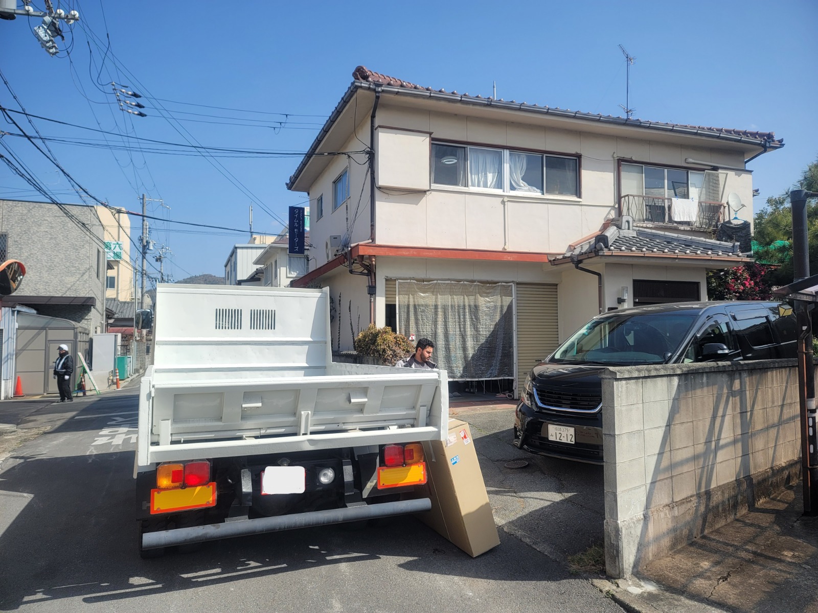 8-2011 HINO RANGER DUMPER