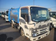 3-2014 ISUZU ELF TRUCK BARRAGE COLLECTOR
