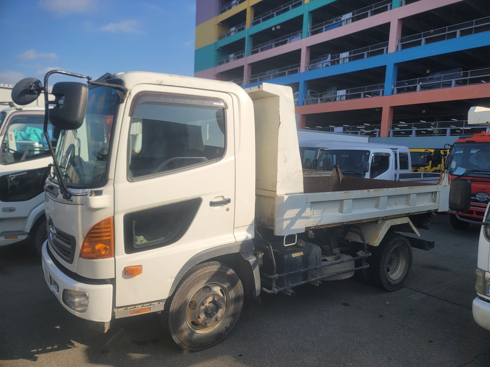 2014 HINO RANGER DUMPER