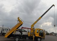 2001 ISUZU FORWARD CRANE DUMPER