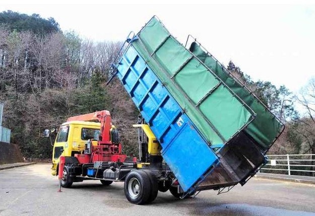 02-2007 NISSAN CRANE DUMP