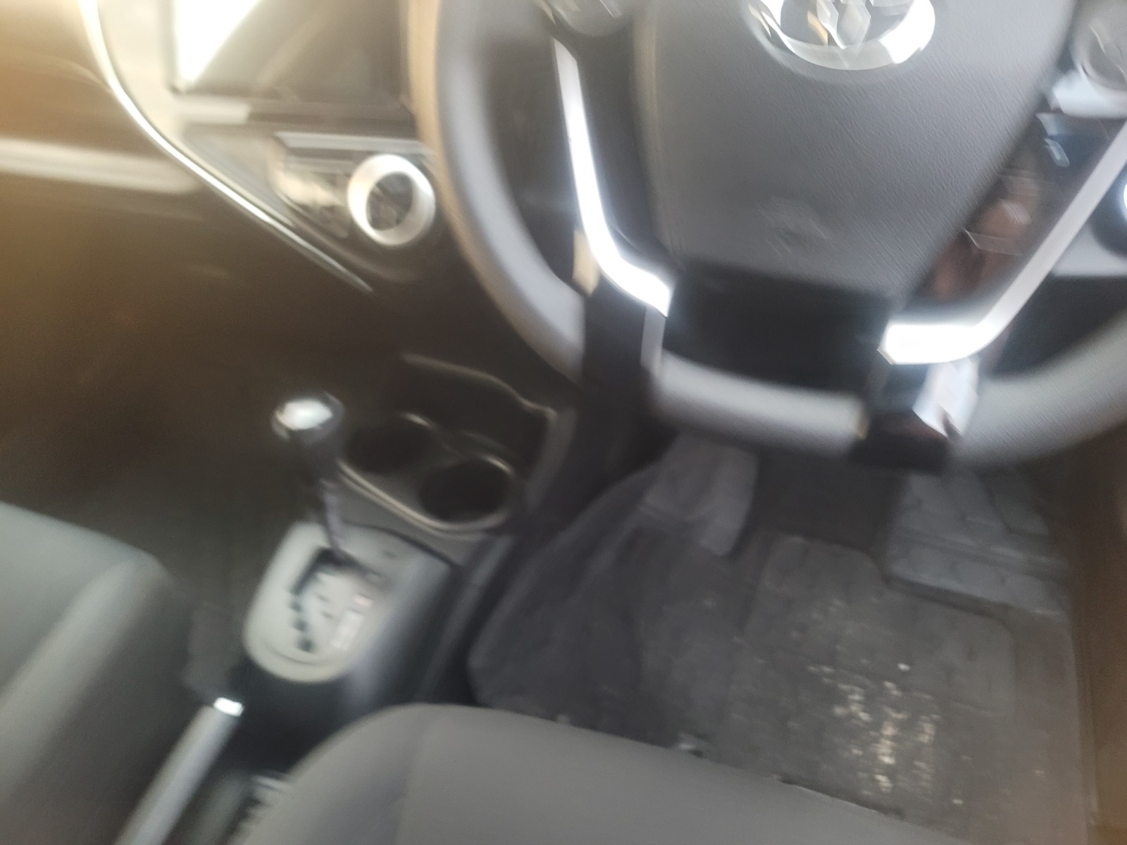 12-2018 TOYOTA AQUA