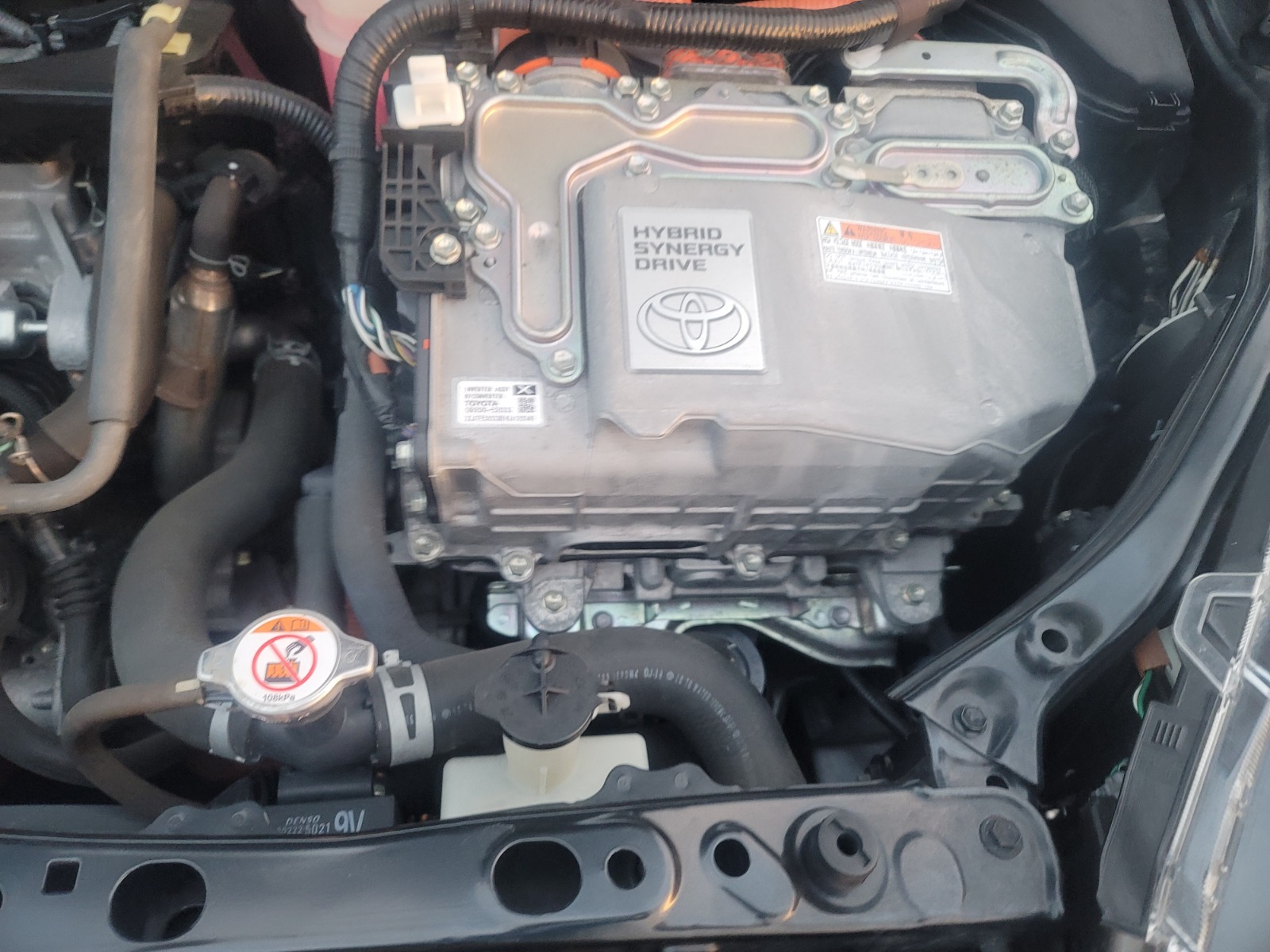 12-2018 TOYOTA AQUA