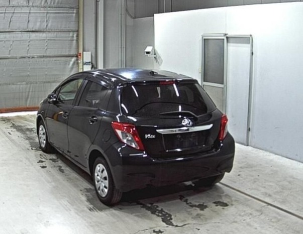08/2012 TOYOTA VITZ