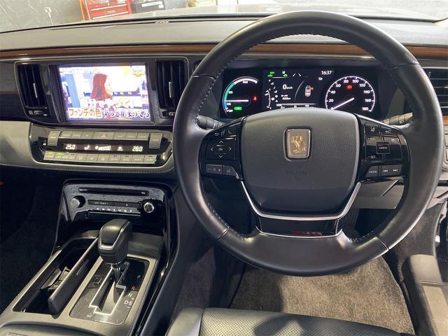 2023/01 TOYOTA CENTURY