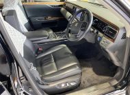 2023/01 TOYOTA CENTURY