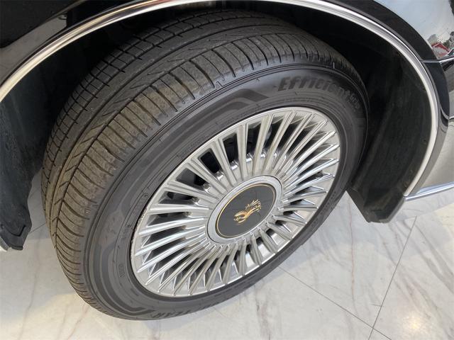 2023/01 TOYOTA CENTURY