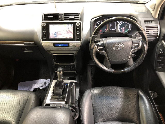 10-2018 TOYOTA PRADO