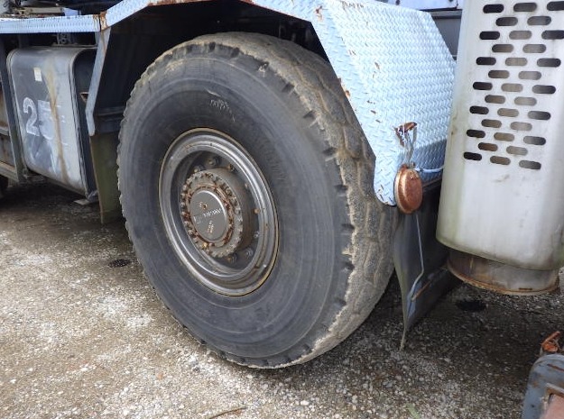 1995 TADANO CRANE