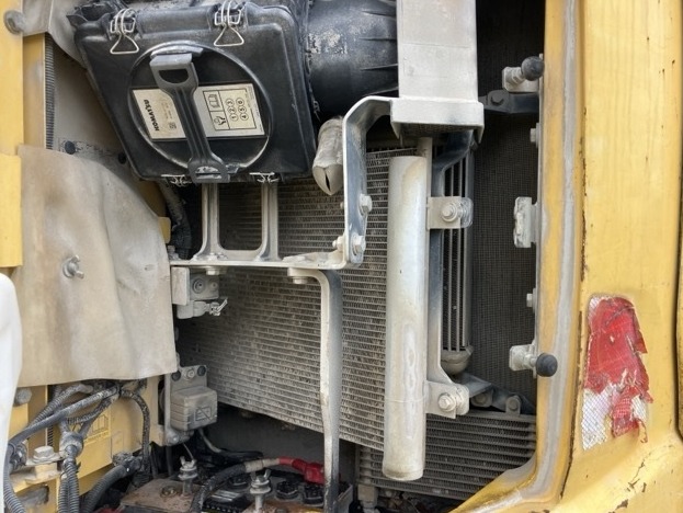 2014  KOMATSU EXCAVATOR PC 138 US-16-41328