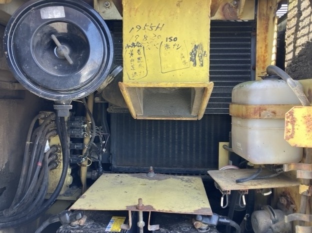 1996 KOMATSU EXCAVATOR