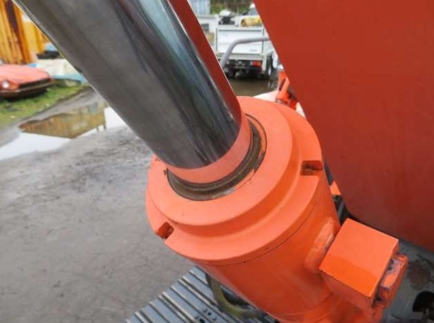 JUL 2011 HITACHI EXCAVATOR HYDRAULIC SHOVEL