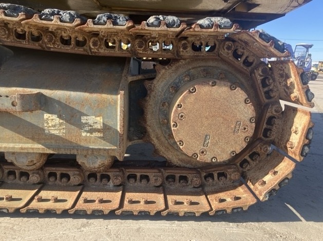 2013 KOMATSU EXCAVATOR