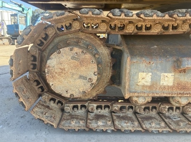 2013 KOMATSU EXCAVATOR