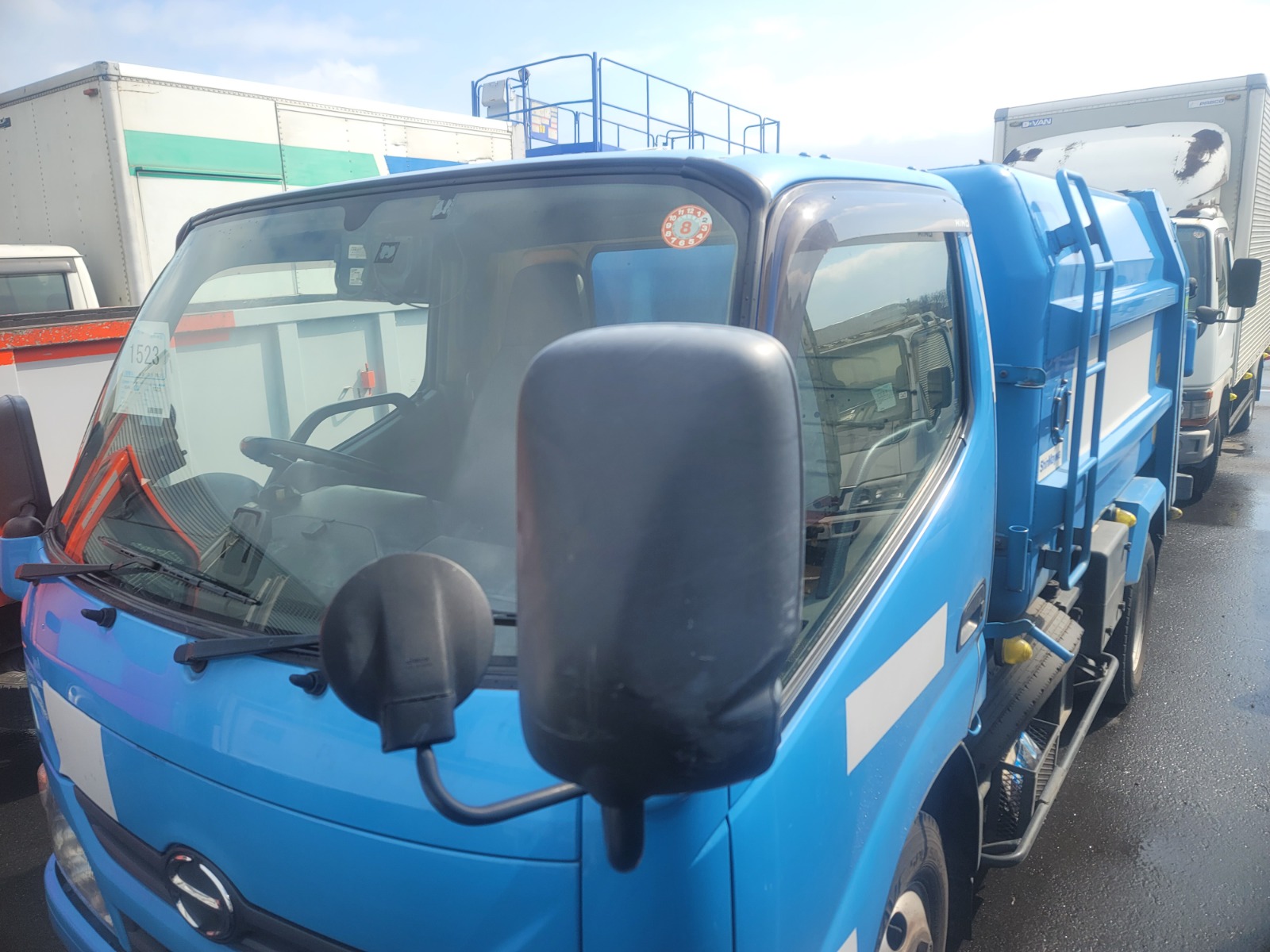 Feb-2016 Hino Dutoro