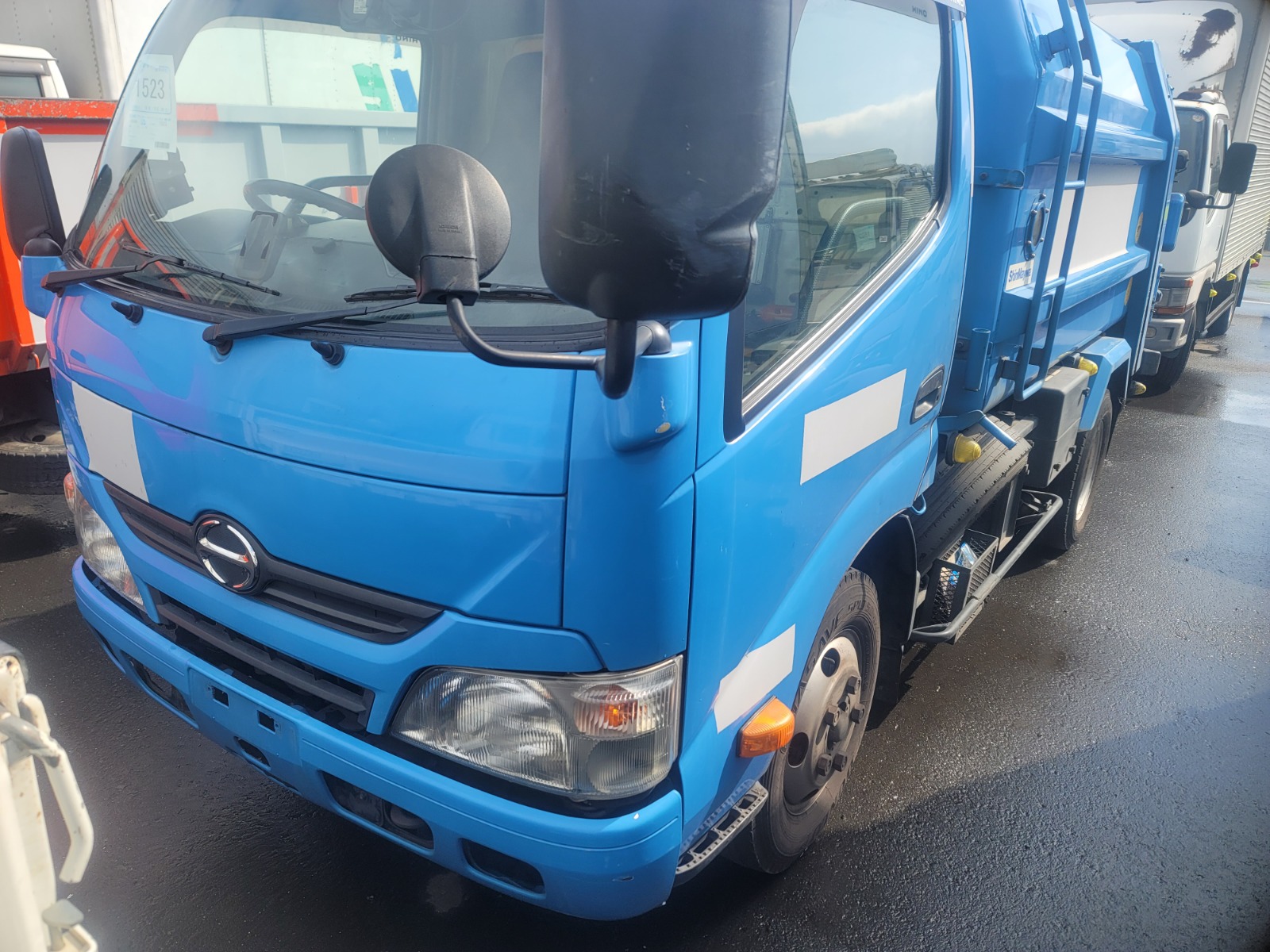 Feb-2016 Hino Dutoro