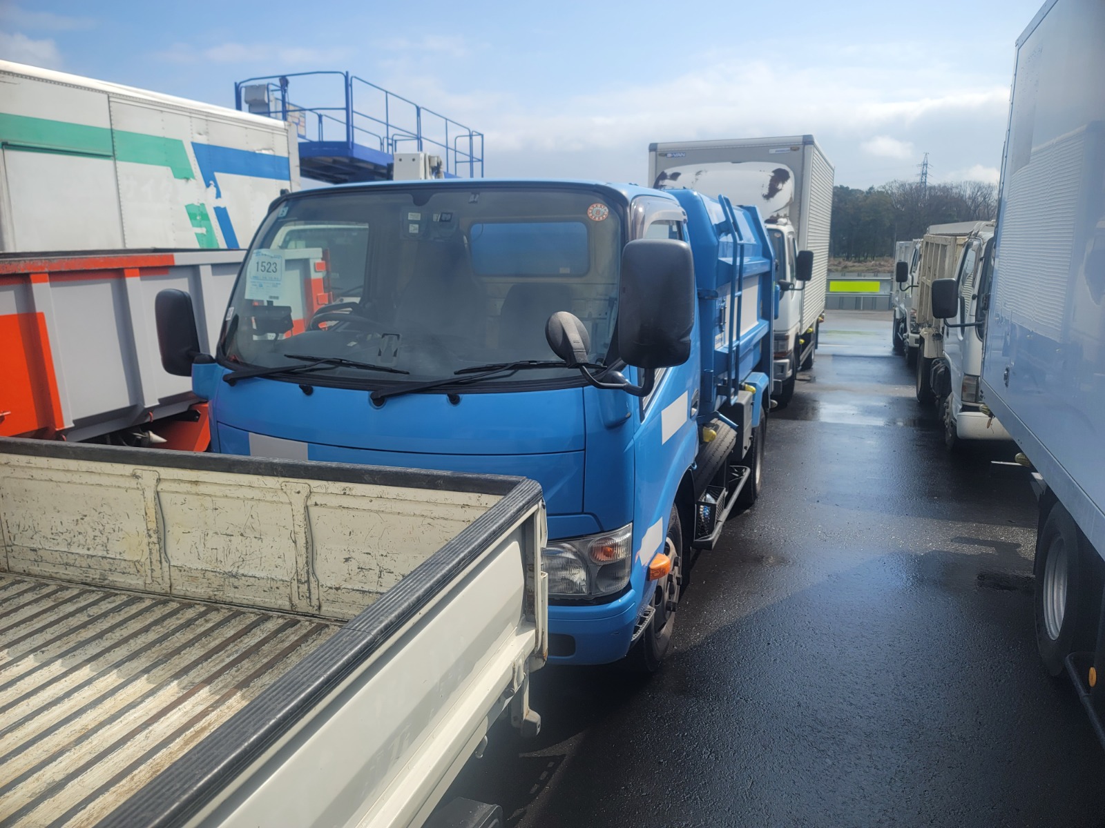 Feb-2016 Hino Dutoro