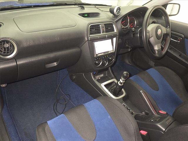 Year 2004 SUBARU 【熊本 327ﾑ555】