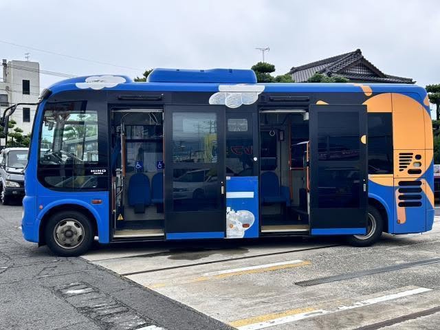 2009/2 (H21/2) HINO PONCHO ロング 2ドア