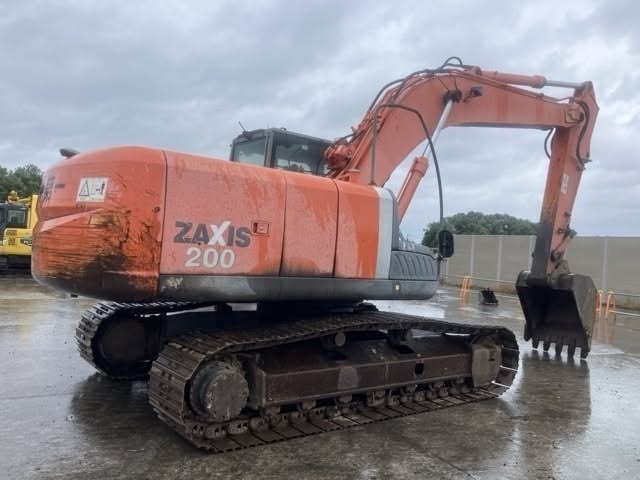 2008 vanning strictly by container  Hitachi