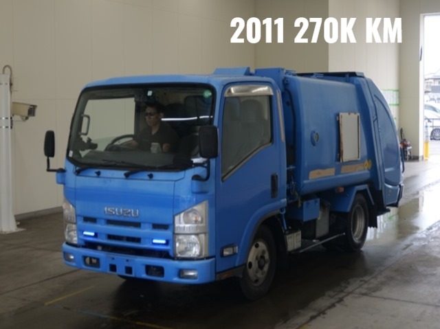 DEC 2011 ISUZU ELF GARBAGE TRUCK