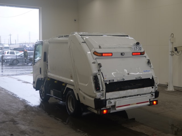 2009 ISUZU elf Garbage Truck