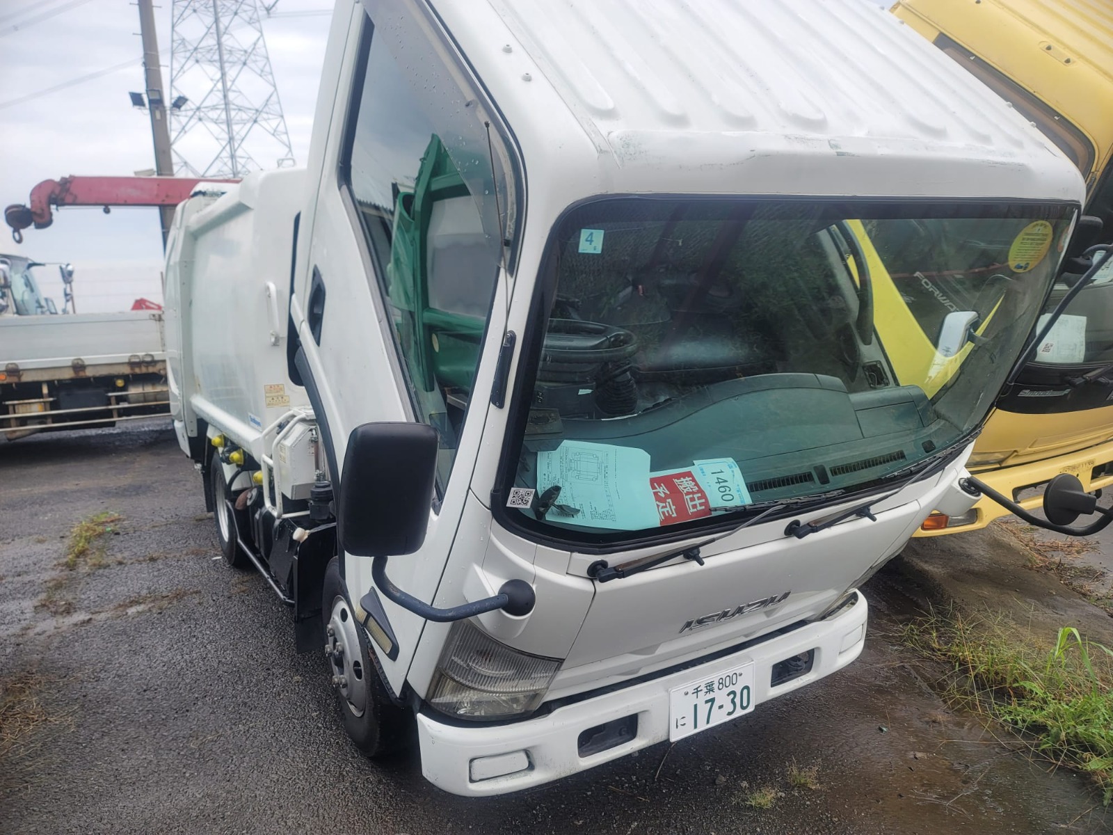 2009 ISUZU elf Garbage Truck