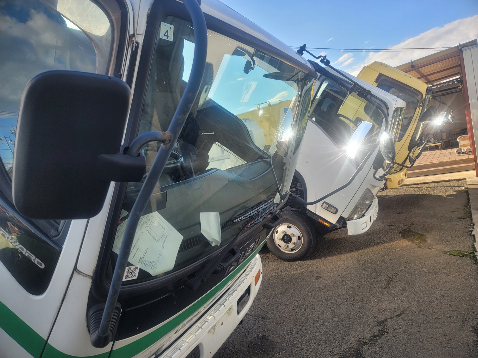 2009 ISUZU elf Garbage Truck