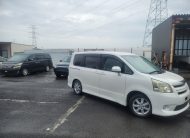 DEC 2008 TOYOTA NOAH