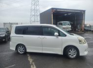DEC 2008 TOYOTA NOAH